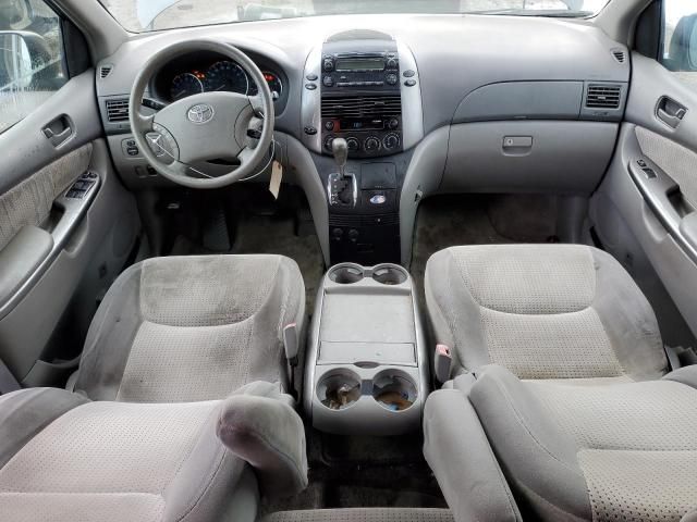 2007 Toyota Sienna CE