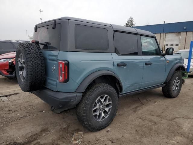 2023 Ford Bronco Base