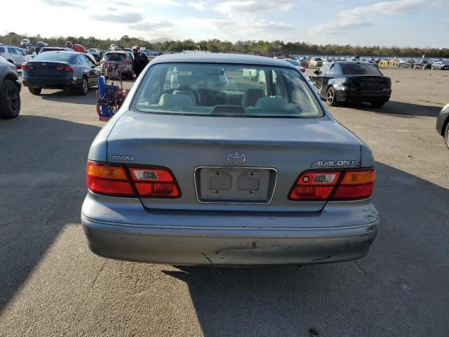 1999 Toyota Avalon XL