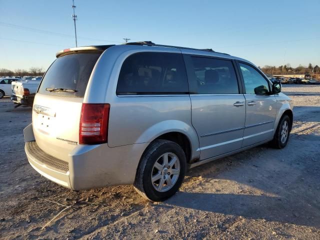 2010 Chrysler Town & Country Touring