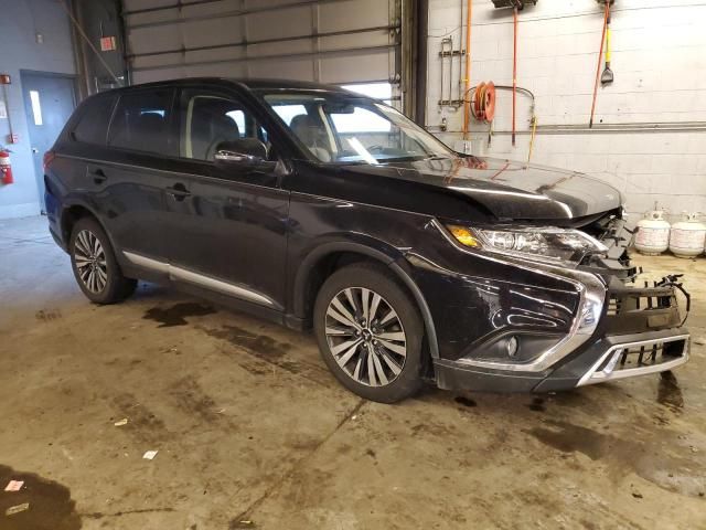 2019 Mitsubishi Outlander SE