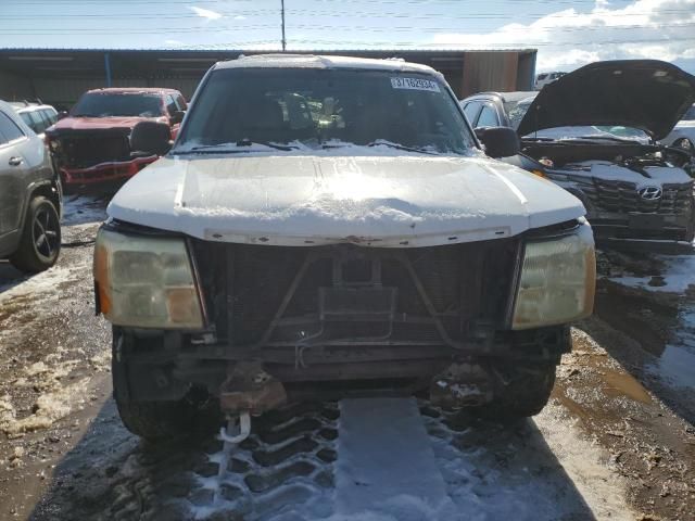 2002 Cadillac Escalade Luxury