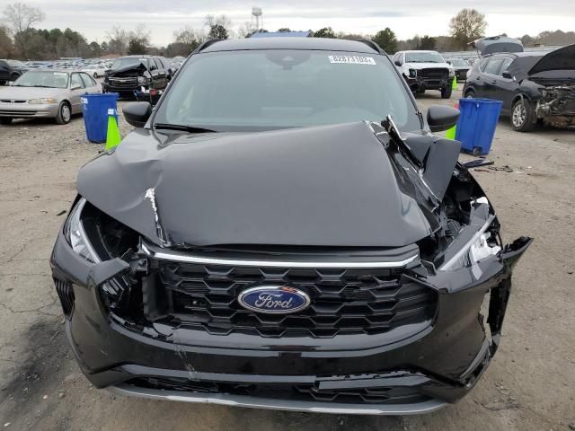 2023 Ford Escape ST Line