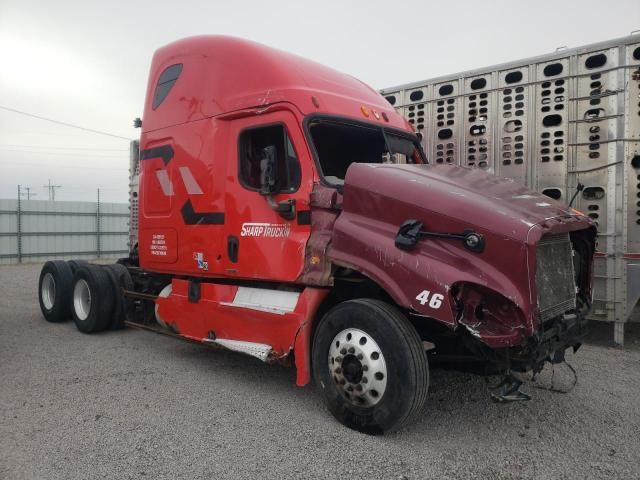 2014 Freightliner Cascadia 125