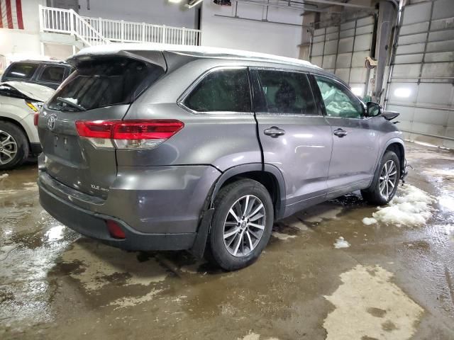 2018 Toyota Highlander SE