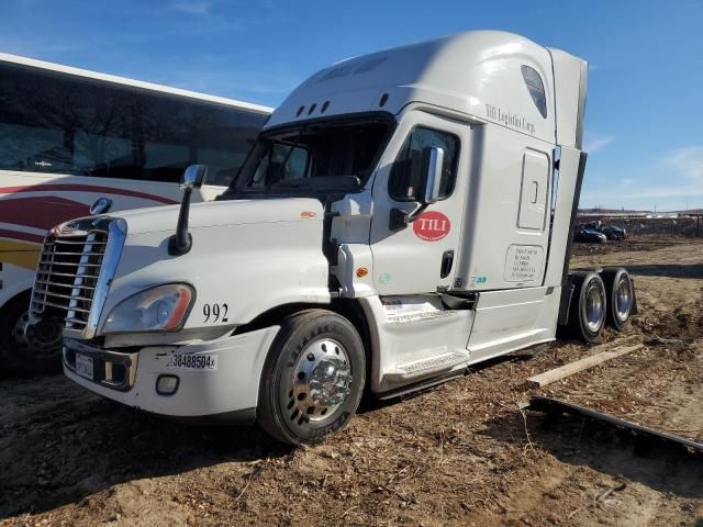 2016 Freightliner Cascadia 125