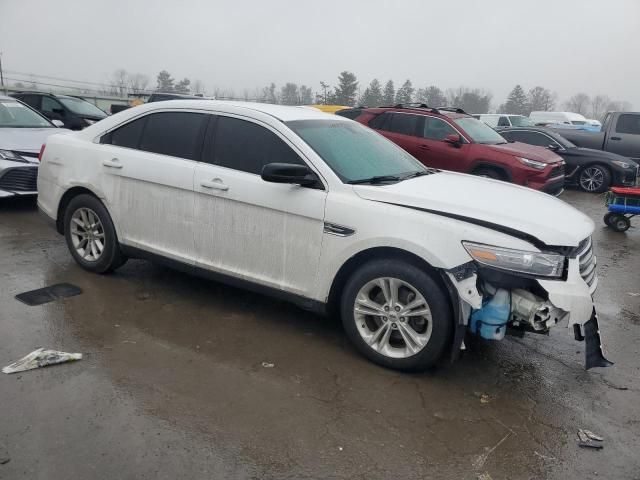 2013 Ford Taurus SE