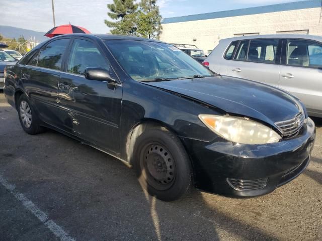 2005 Toyota Camry LE