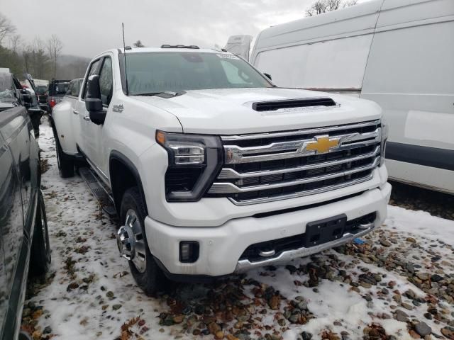 2024 Chevrolet Silverado K3500 High Country