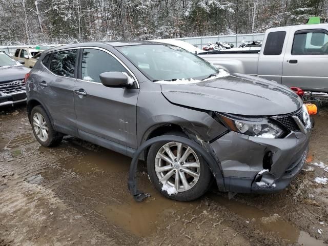 2017 Nissan Rogue Sport S