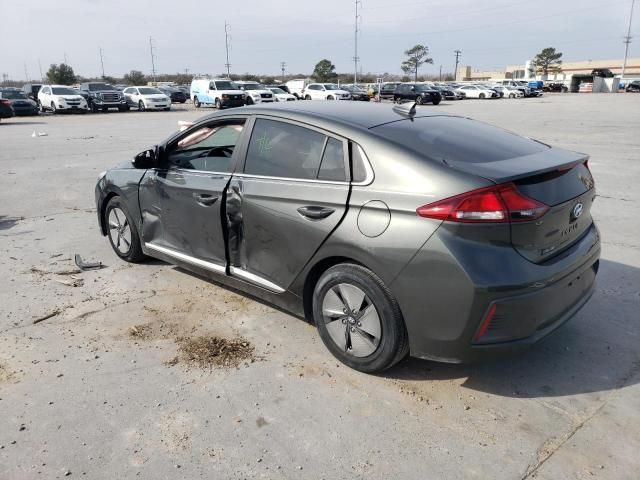 2022 Hyundai Ioniq SE