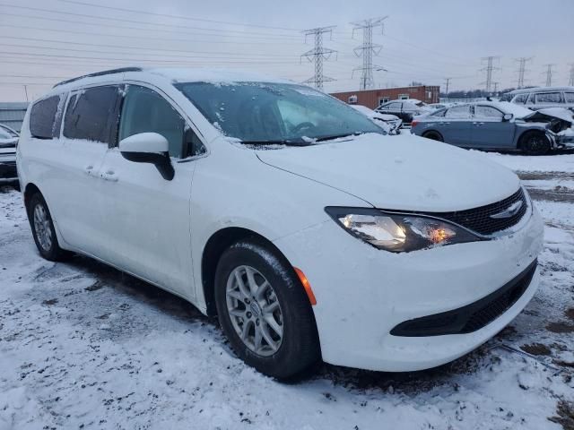 2021 Chrysler Voyager LXI