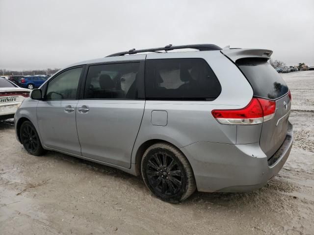 2011 Toyota Sienna XLE