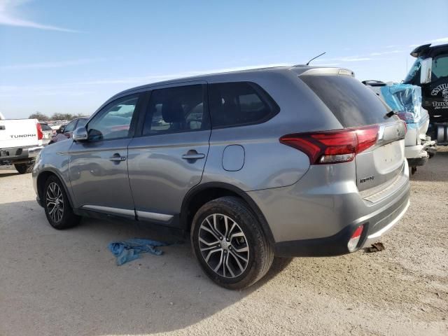 2016 Mitsubishi Outlander SE