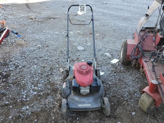 2017 Honda Mower