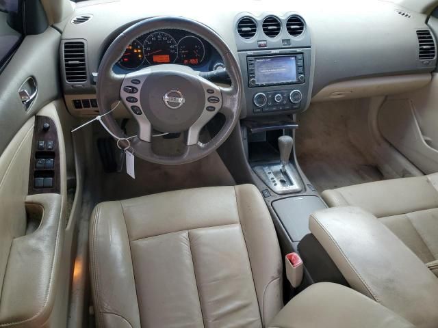 2010 Nissan Altima Base