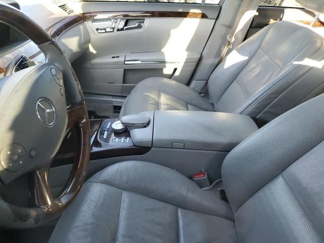 2010 Mercedes-Benz S 550