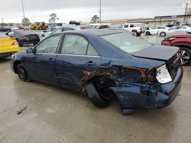 2004 Toyota Camry LE