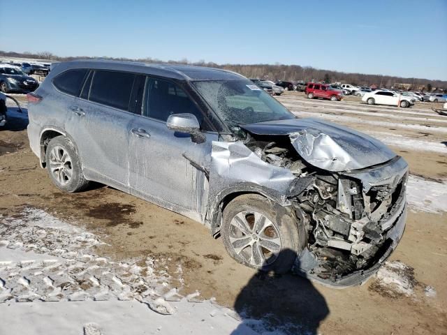 2021 Toyota Highlander XLE