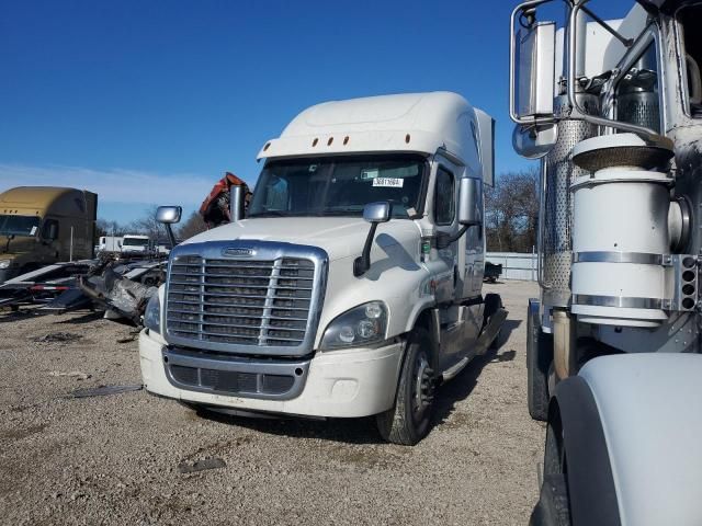 2017 Freightliner Cascadia 125