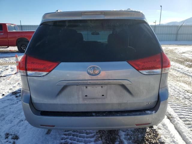 2011 Toyota Sienna LE