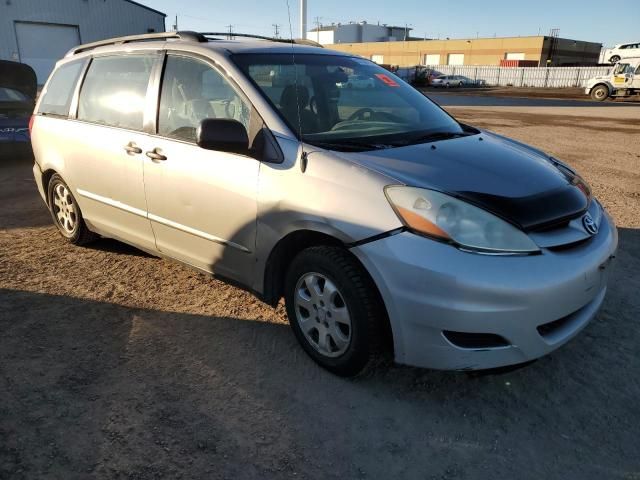 2006 Toyota Sienna CE