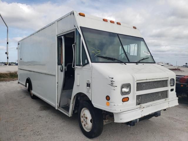 2004 Freightliner Chassis M Line WALK-IN Van