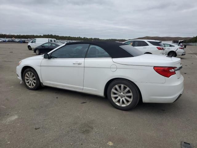 2013 Chrysler 200 Touring