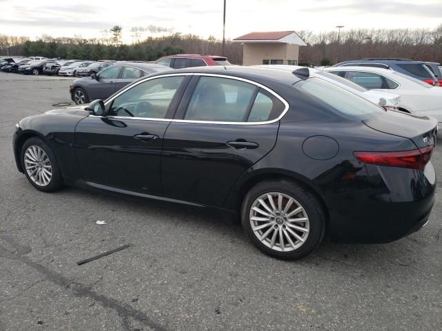 2021 Alfa Romeo Giulia Sport