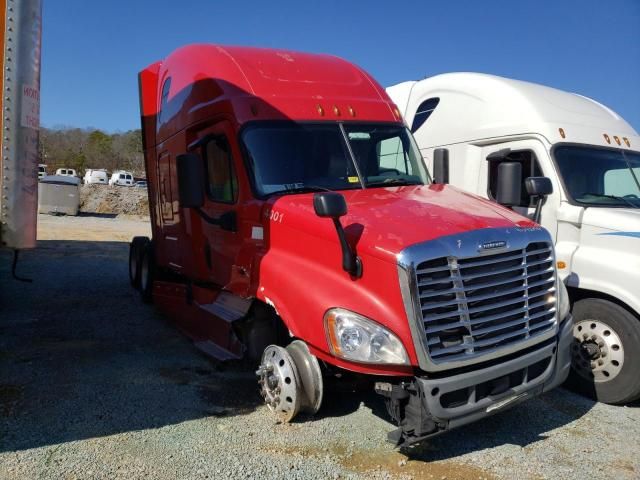 2014 Freightliner Cascadia 125