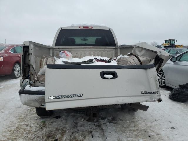 2004 Chevrolet Silverado C2500 Heavy Duty