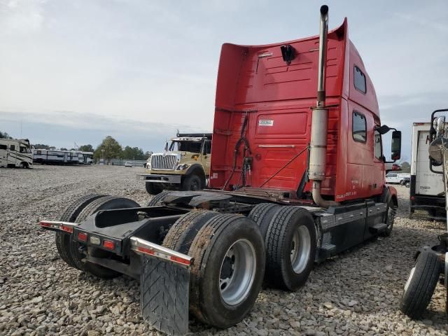 2005 Volvo VN VNL