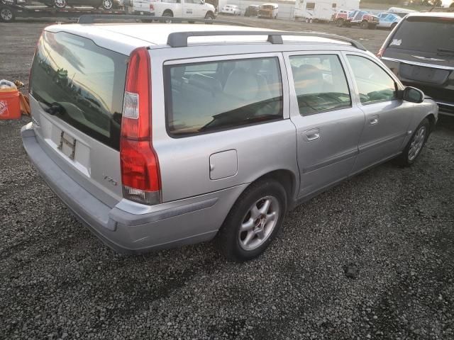 2001 Volvo V70