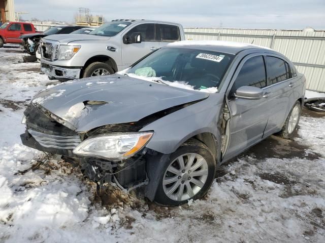 2013 Chrysler 200 Touring