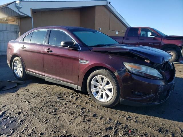 2011 Ford Taurus SE