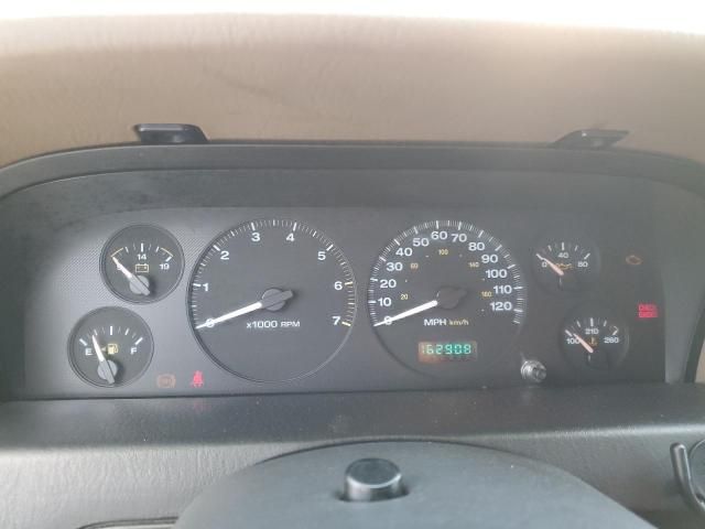 2002 Jeep Grand Cherokee Laredo