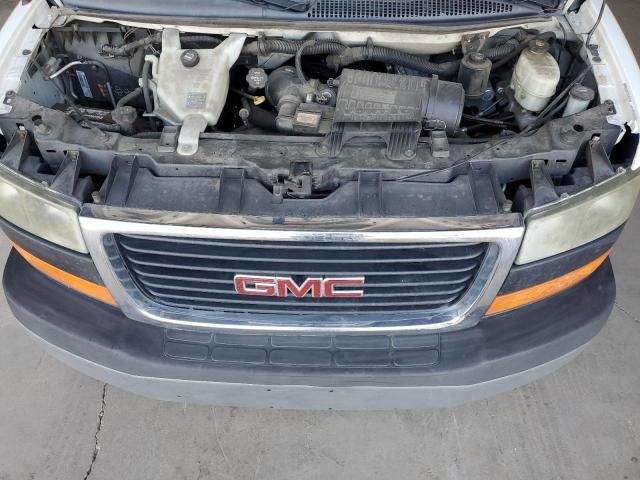 2014 GMC Savana Cutaway G3500