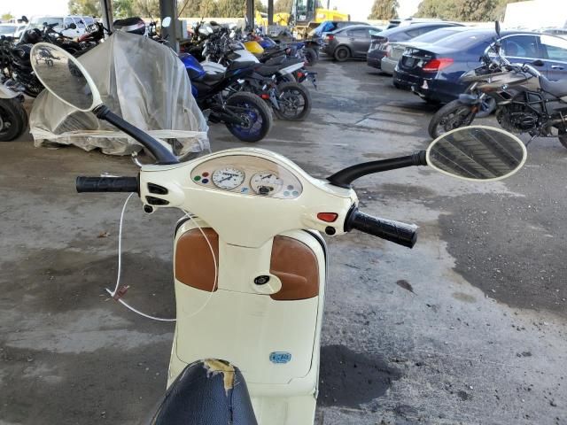 2003 Vespa M198F