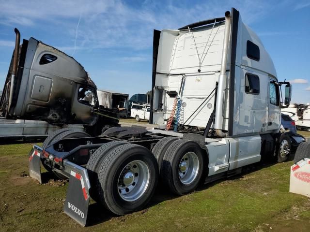 2023 Volvo VN VNL