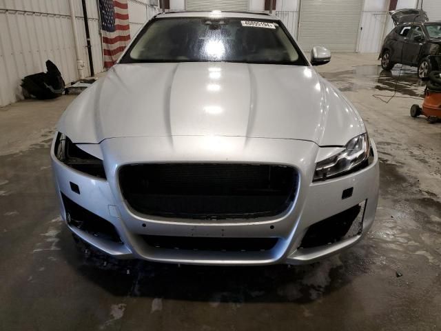 2016 Jaguar XF Prestige