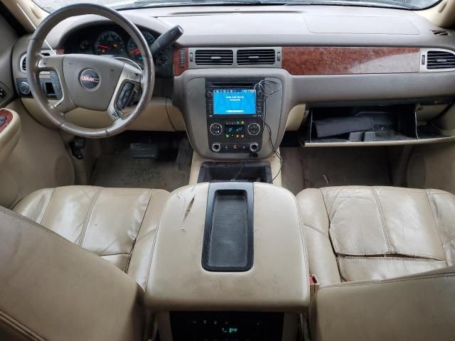 2009 GMC Yukon XL C1500 SLT