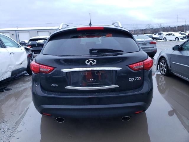 2017 Infiniti QX70