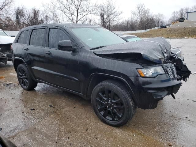 2020 Jeep Grand Cherokee Laredo