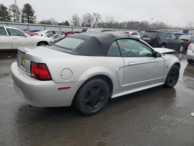 2001 Ford Mustang