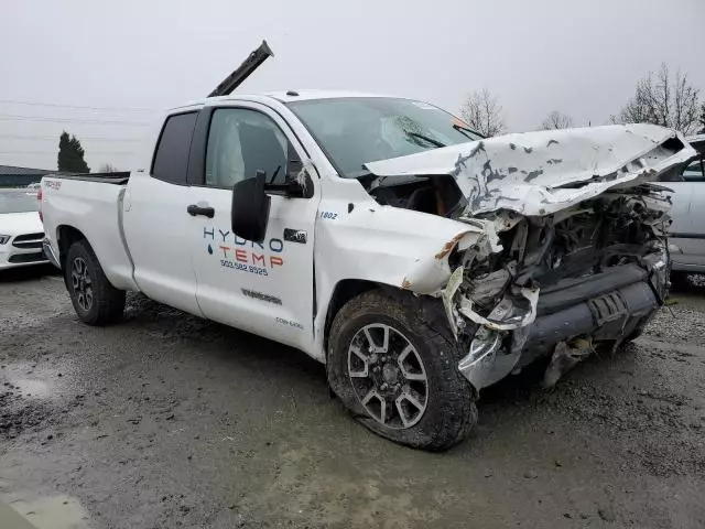 2018 Toyota Tundra Double Cab SR/SR5