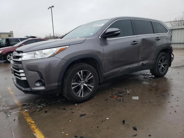 2019 Toyota Highlander LE