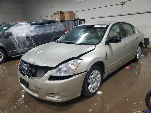 2010 Nissan Altima Base