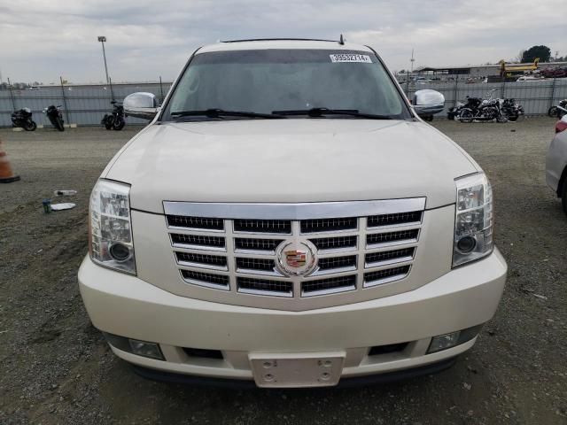 2012 Cadillac Escalade Luxury