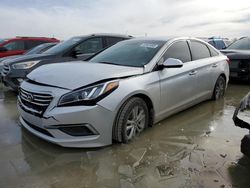 Salvage cars for sale from Copart Wichita, KS: 2016 Hyundai Sonata SE