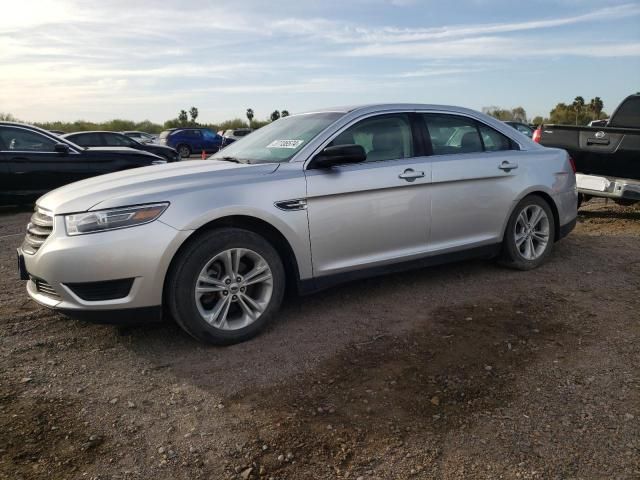 2018 Ford Taurus SE